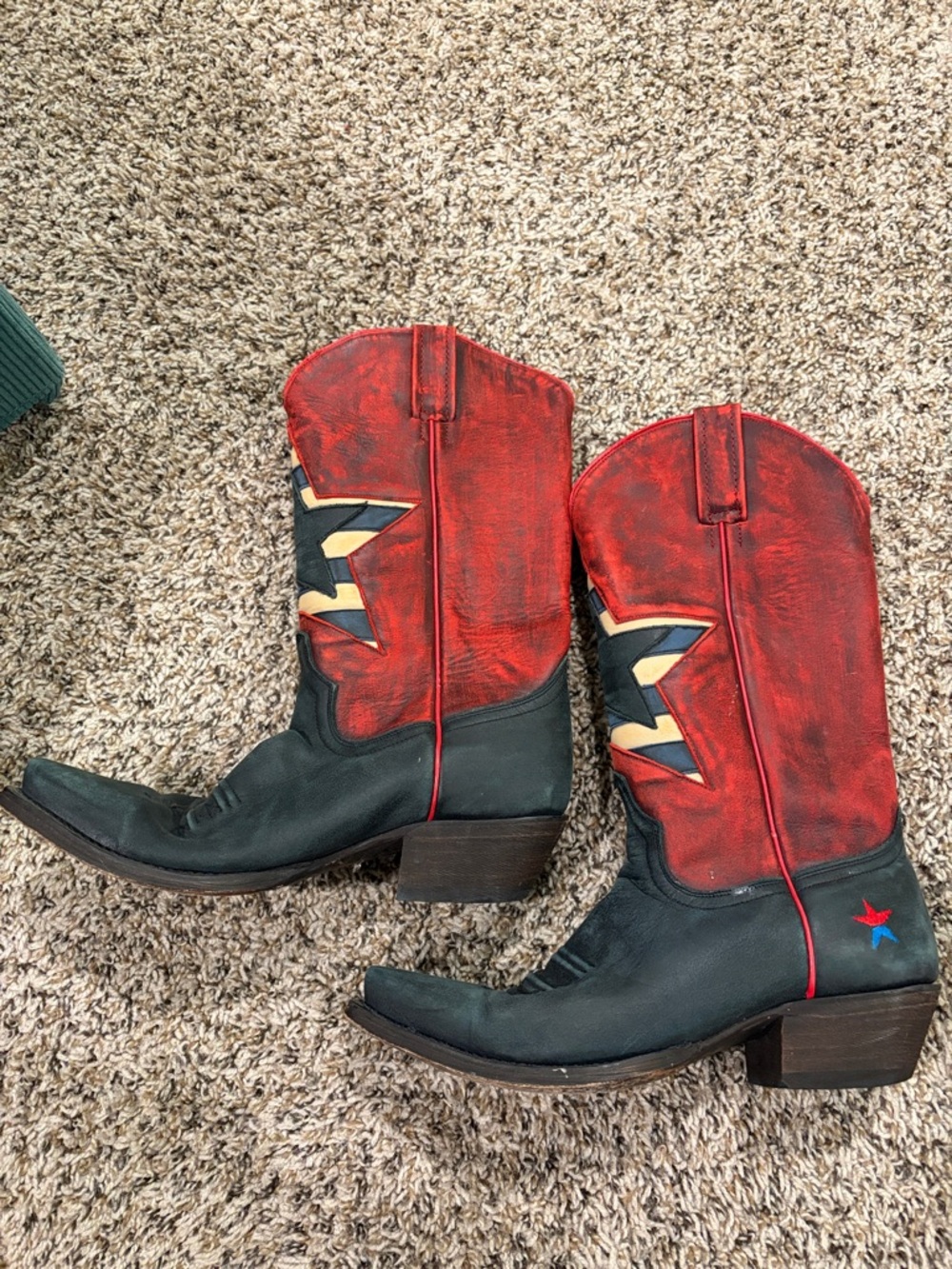 Red & Black Star Western Boots